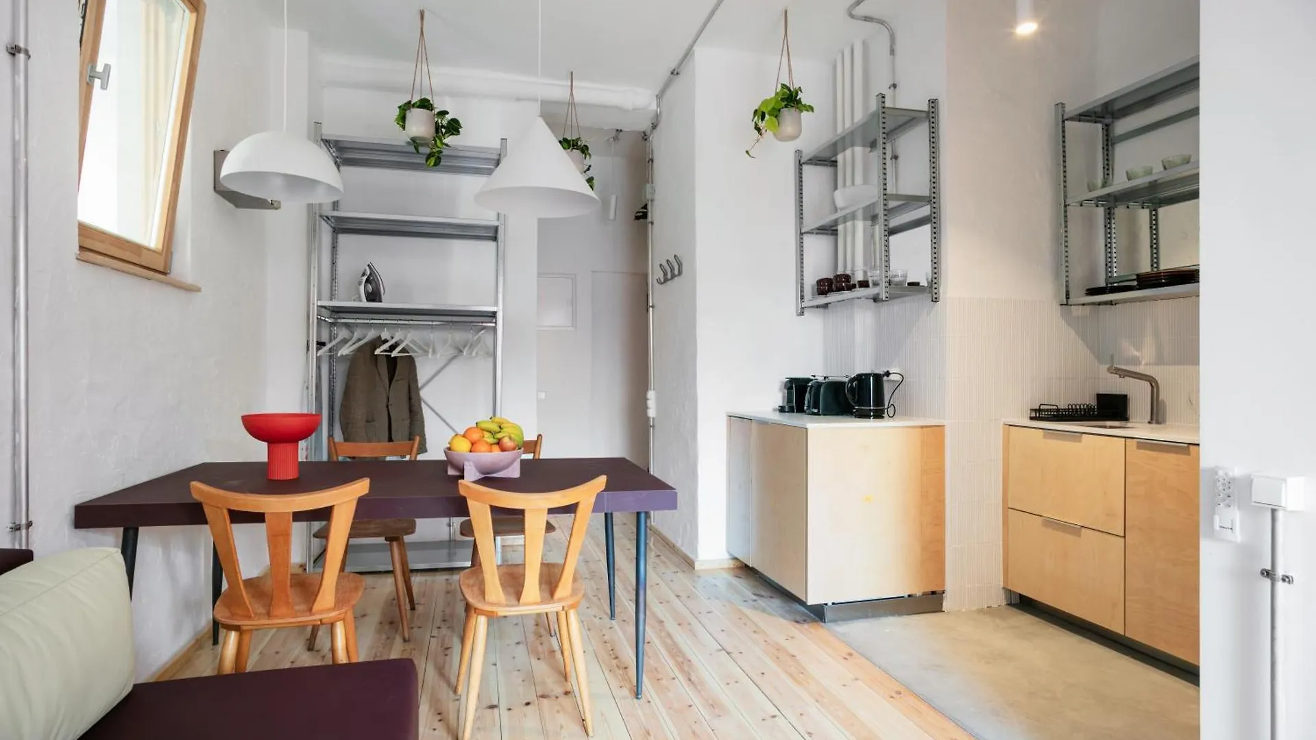 Flattering Suites Berlin 0*,