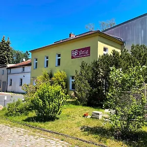 Möbliertes 1 Zimmerapartement Für 3 Personen Mit Bad Und Küchenzeile Aparthotel